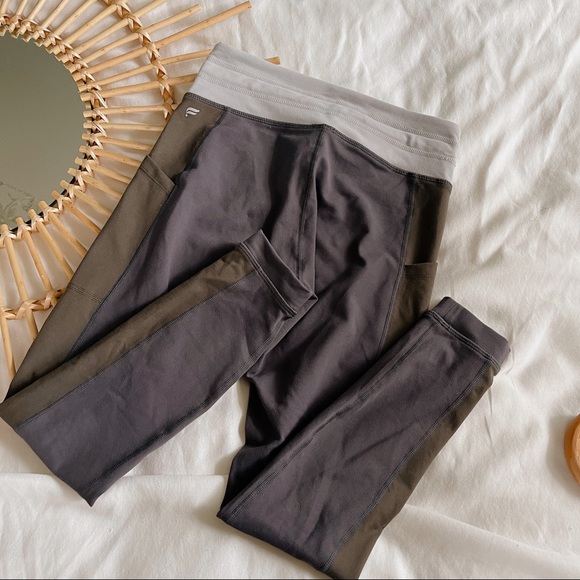 Fabletics Powerhold Two Tone Leggings - Picture 5 of 6